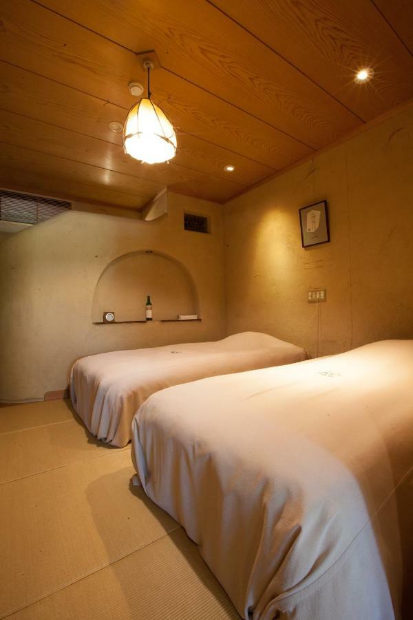 Chitose Wine&Oyado Hotel Миядзу Екстериор снимка