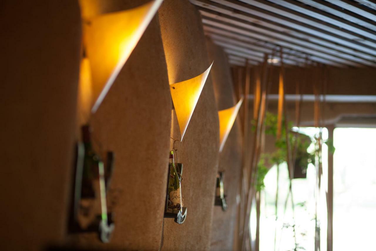 Chitose Wine&Oyado Hotel Миядзу Екстериор снимка