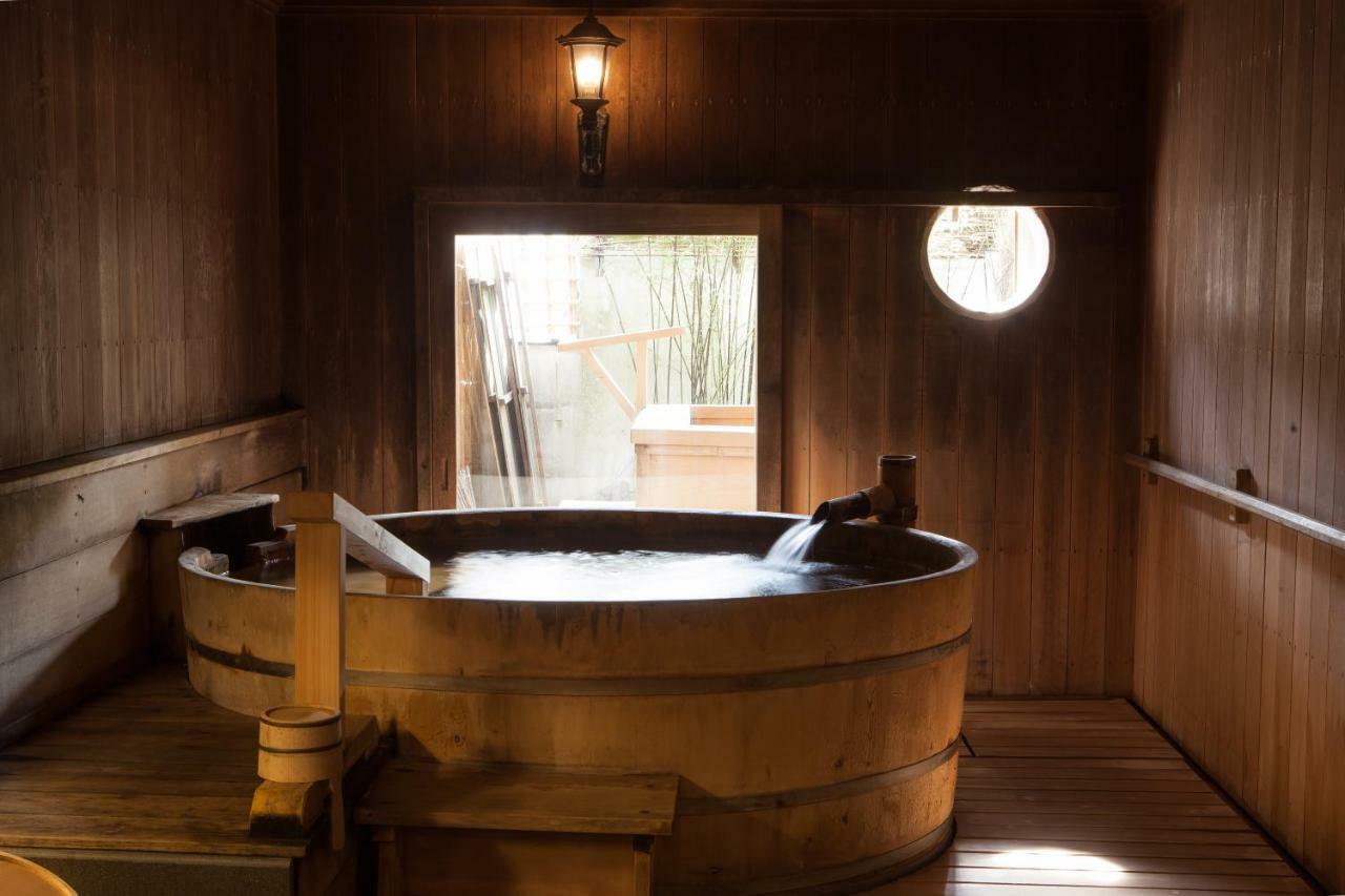 Chitose Wine&Oyado Hotel Миядзу Екстериор снимка